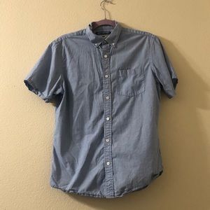 Old Navy Blue Men’s Button Down Short Sleeve - M